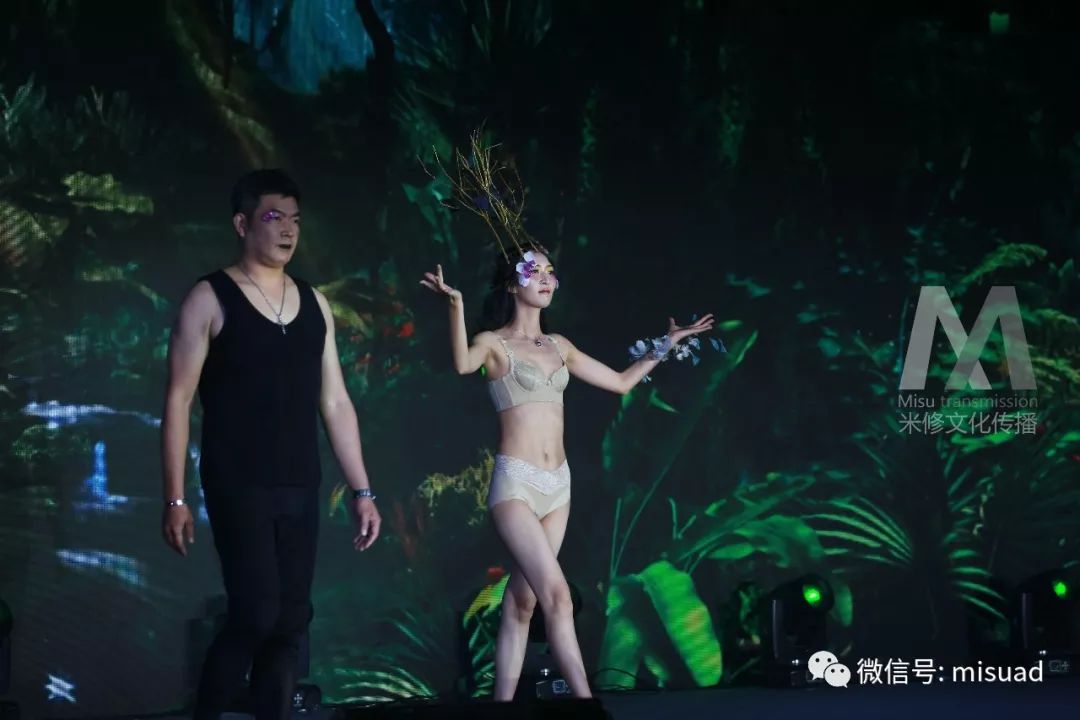 “有愛 有夢 我成功”一一佳萊400萬美體人的最終歸宿業(yè)務(wù)峰會(huì)